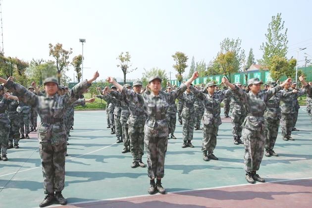 孩子在超市偷窃并屡教不改，四个小妙招，引导孩子改掉坏习惯(图1)