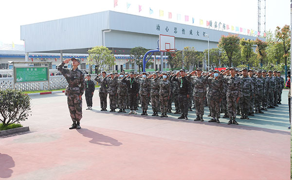 北京大兴孩子为什么会厌学_青春期厌学怎么办(图2)